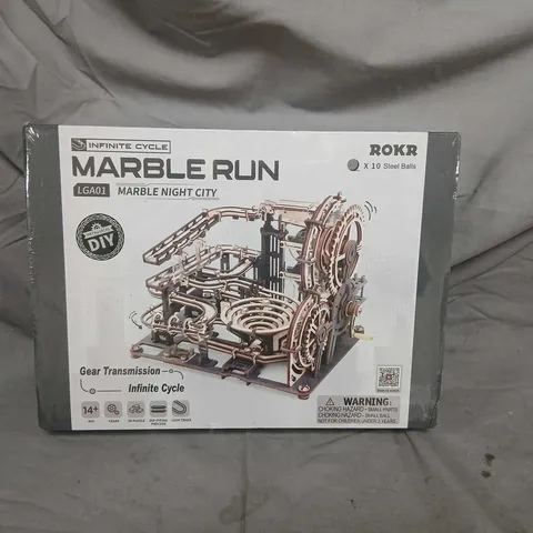 ROKR MARBLE RUN – MARBLE NIGHT CITY DIY GEAR TRANSMISSION MODEL KIT (BOXED)