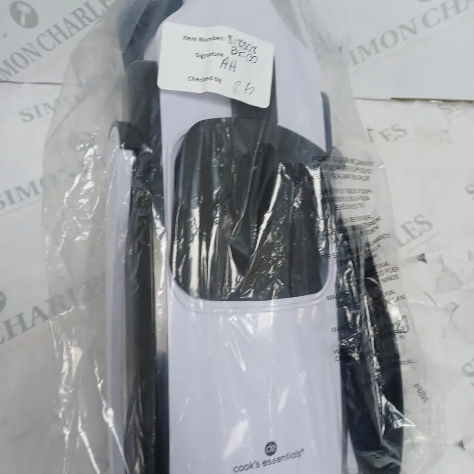 COOKS ESSENTIALS VERTICAL MANDOLINE 