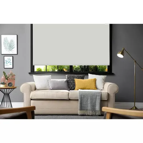 BLACK OUT ROLLER BLIND 180X160 - COLLECTION ONLY 