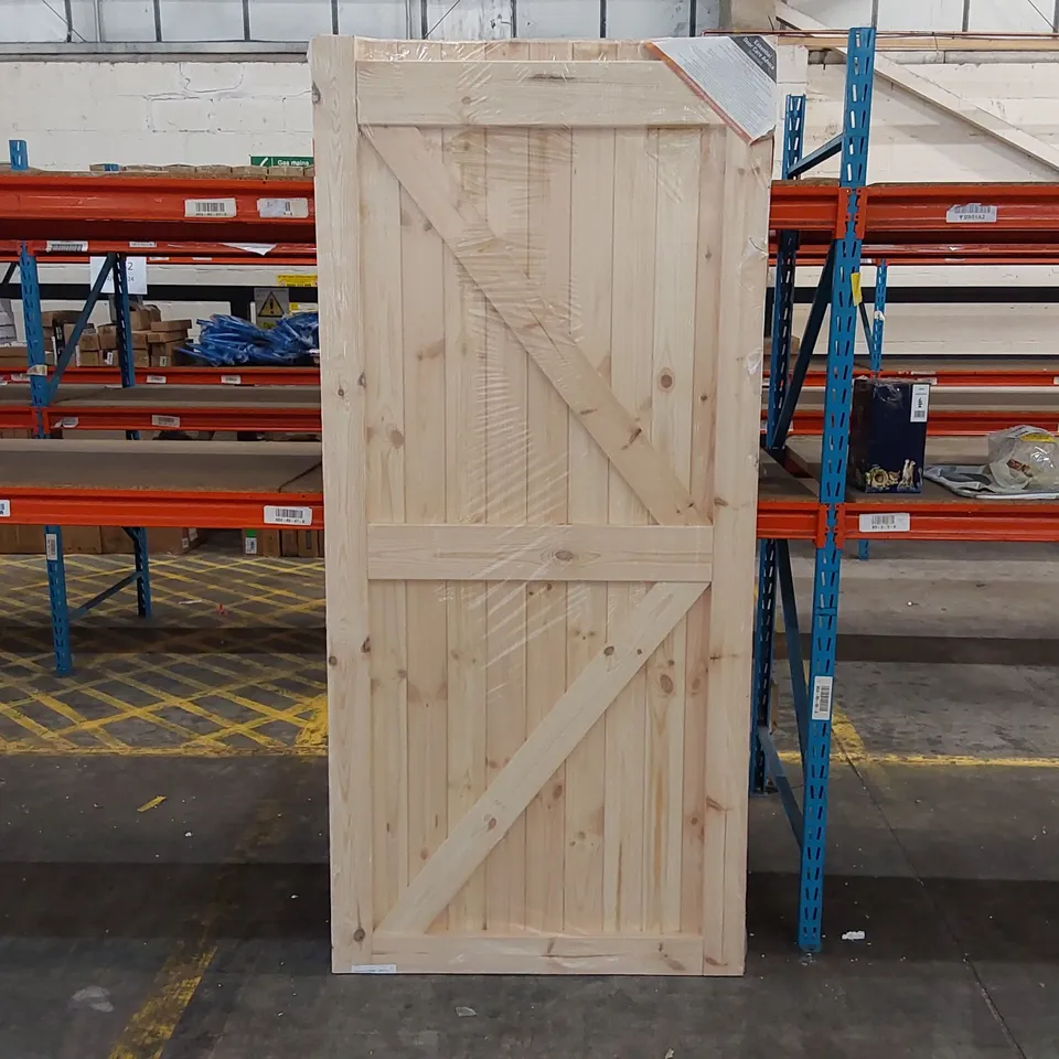 WRAPPED WESTBY FRAMED LEDGED AND BRACED UNFINISHED EXTERNAL DOOR (1981 X 915 X 44MM)