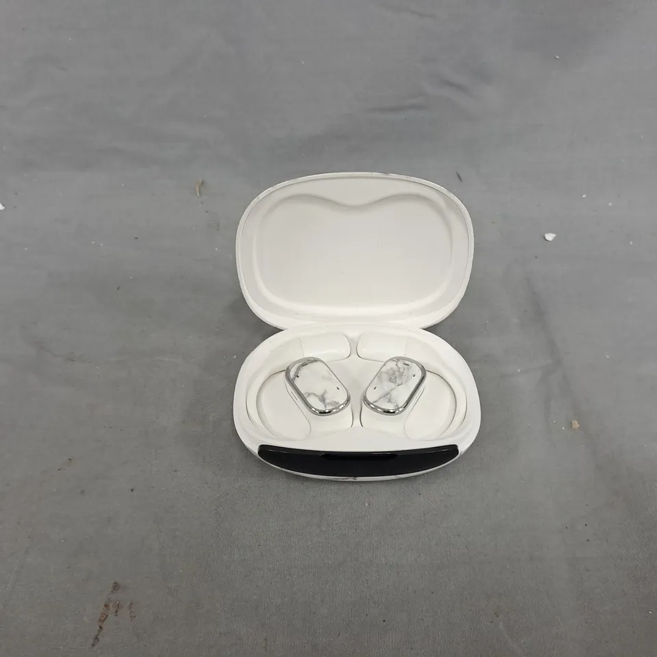 BOXED GROOVZ OPEN EAR EARPHONES IN WHITE