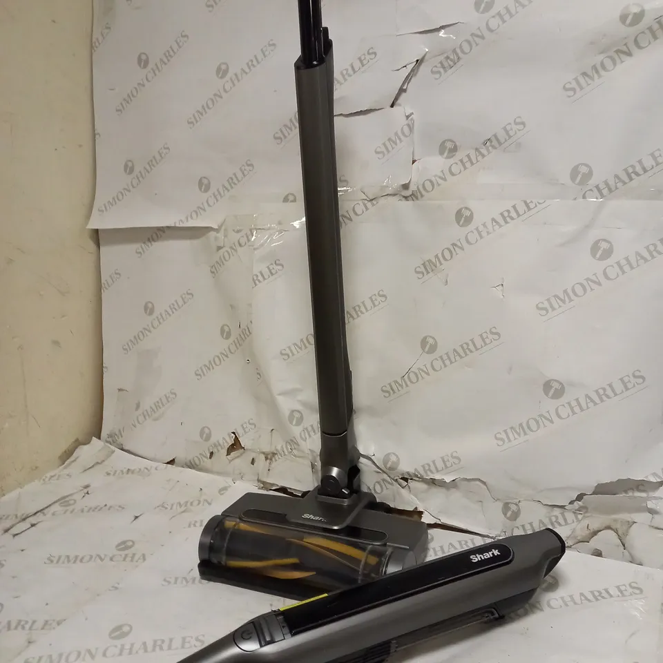 SHARK WANDVAC 2-IN-1 LIGHTWEIGHT CORDLESS HANDHELD VACUUM CLEANER WV361UK