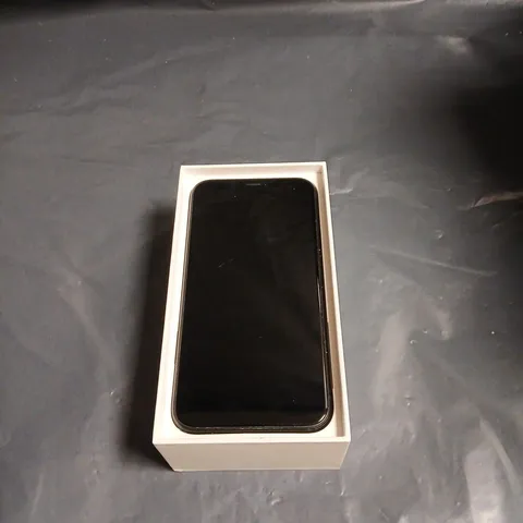 APPLE IPHONE XR  – BLACK (BOXED)