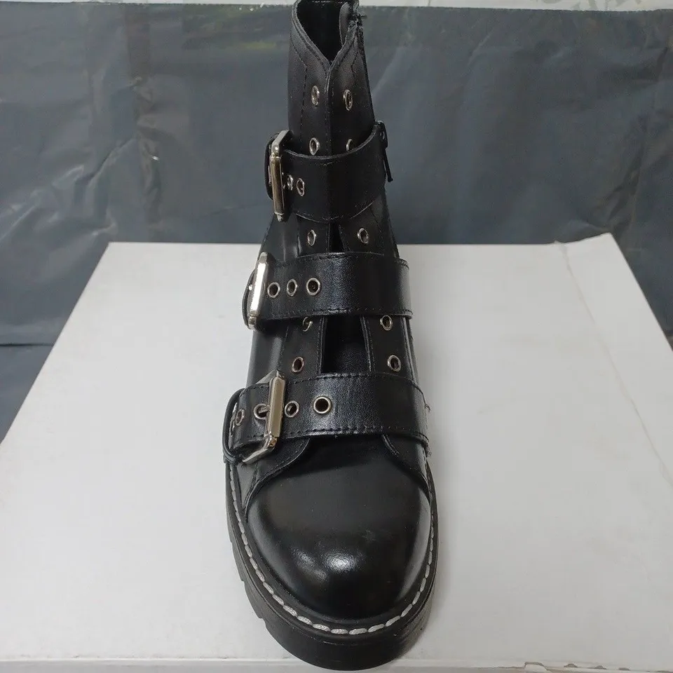 BOXED PAIR OF WHITBY BLACK LEATHER BOOTS SIZE 36