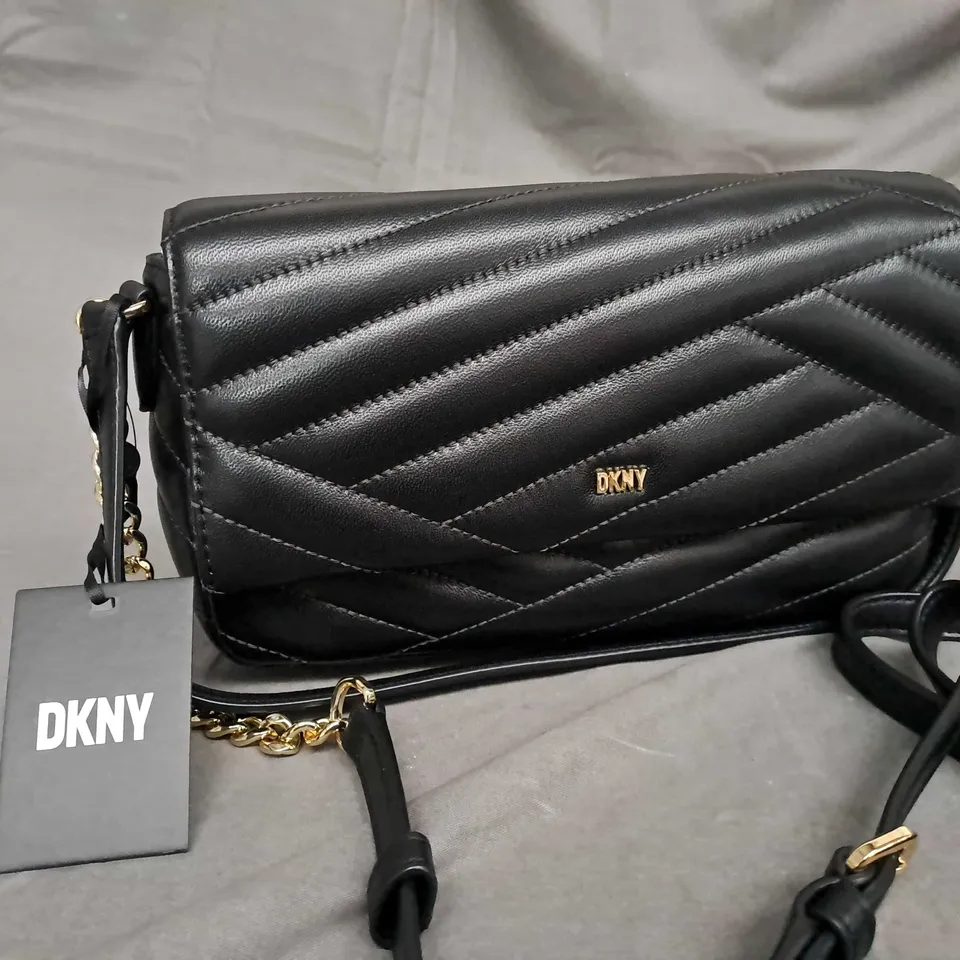 DKNY SARA FLAP DEMI CROSSBODY BAG IN BLACK