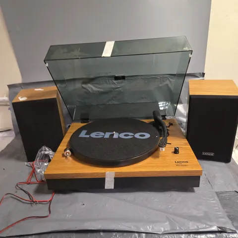 LENCO LS-300wd TURNTABLE WITH BLUETOOTH AND WOODEN SPEAKERS