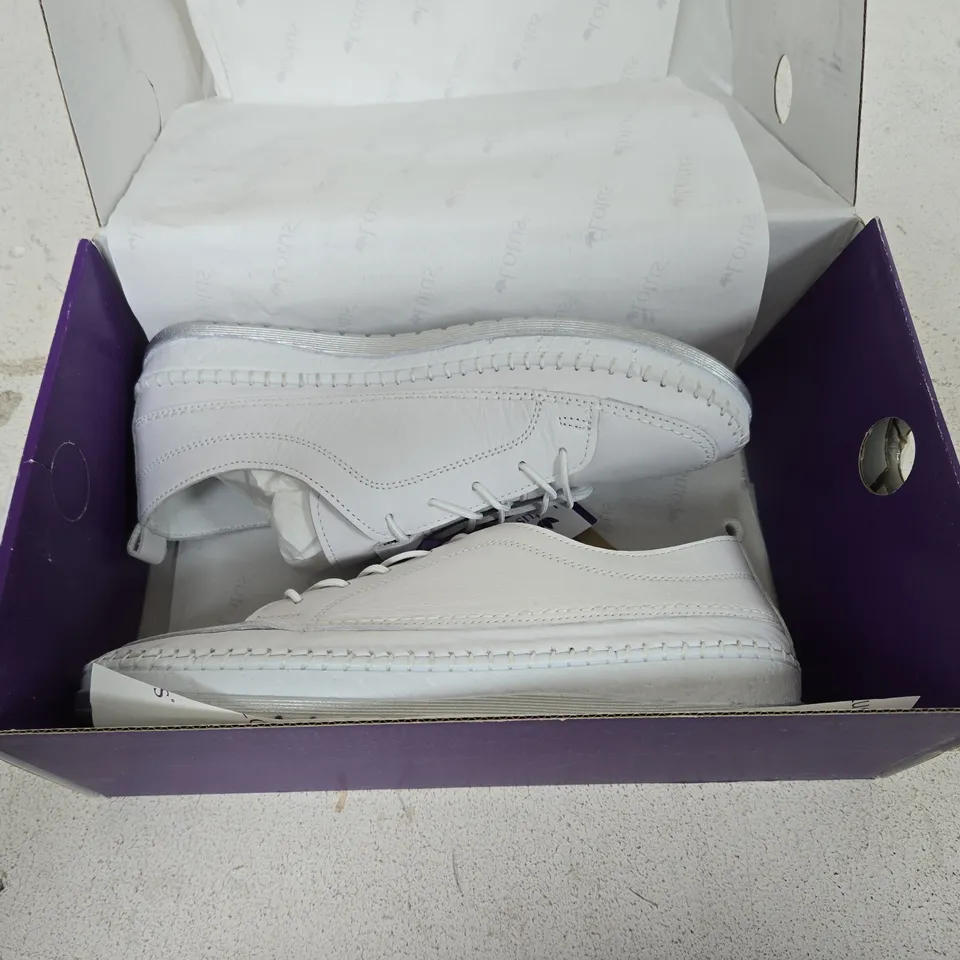 LOTUS RIMINI WHITE LEATHER SNEAKERS – UK 4.5 (EU 37)