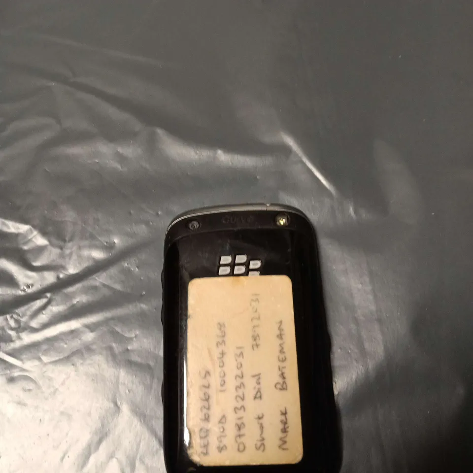 BLACKBERRY SMARTPHONE WITH QWERTY KEYBOARD 