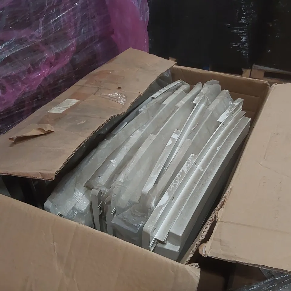 PALLET CONTAINING A LARGE QUANTITY OF ASSORTED CATERING EQUIPMENT PARTS AND OTHER ASSORTED ITEMS