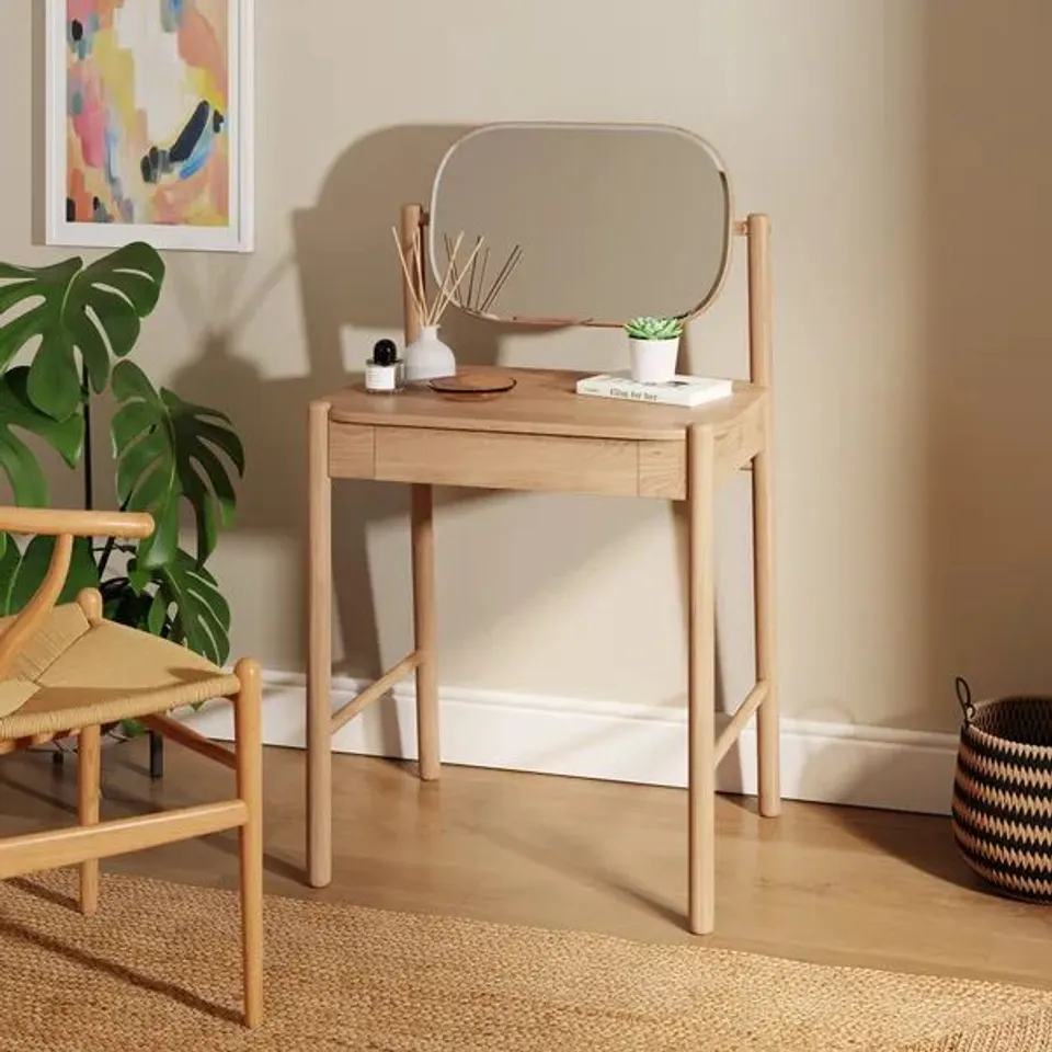 BOXED OTIS DRESSING TABLE - OAK (1 BOX)