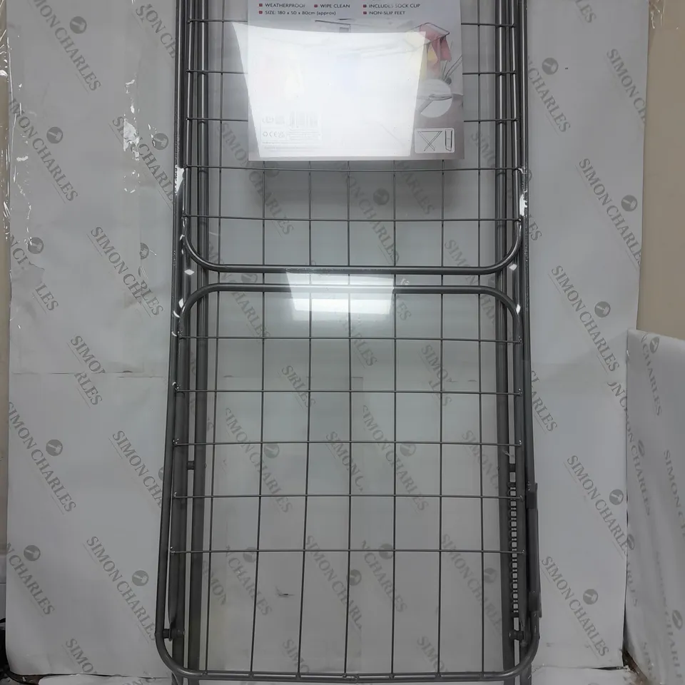 BOXED LAUNDRYMATE 18 METRE WINGED CLOTHES AIRER - COLLECTION ONLY
