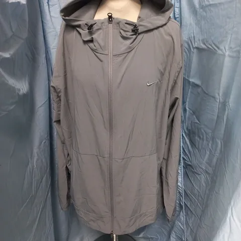 NIKE LIGHTWEIGHT ZIP THROUGH JACKET IN GREY - XL