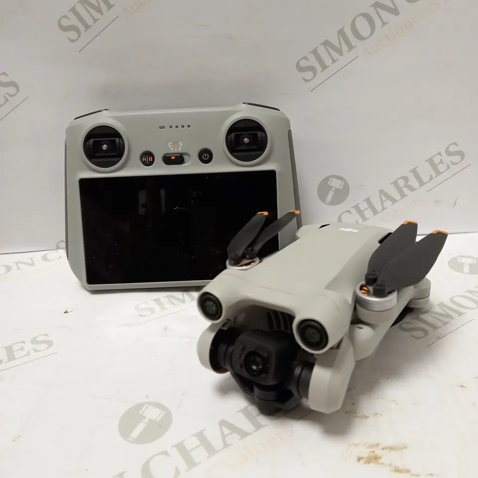 DJI MINI 3 PRO (RC WITH SCREEN)  RRP £859