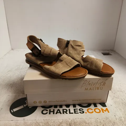 BLOWFISH MALIBU SANDALS β BEIGE FABRIC STRAP SANDALS BOXED UK 6
