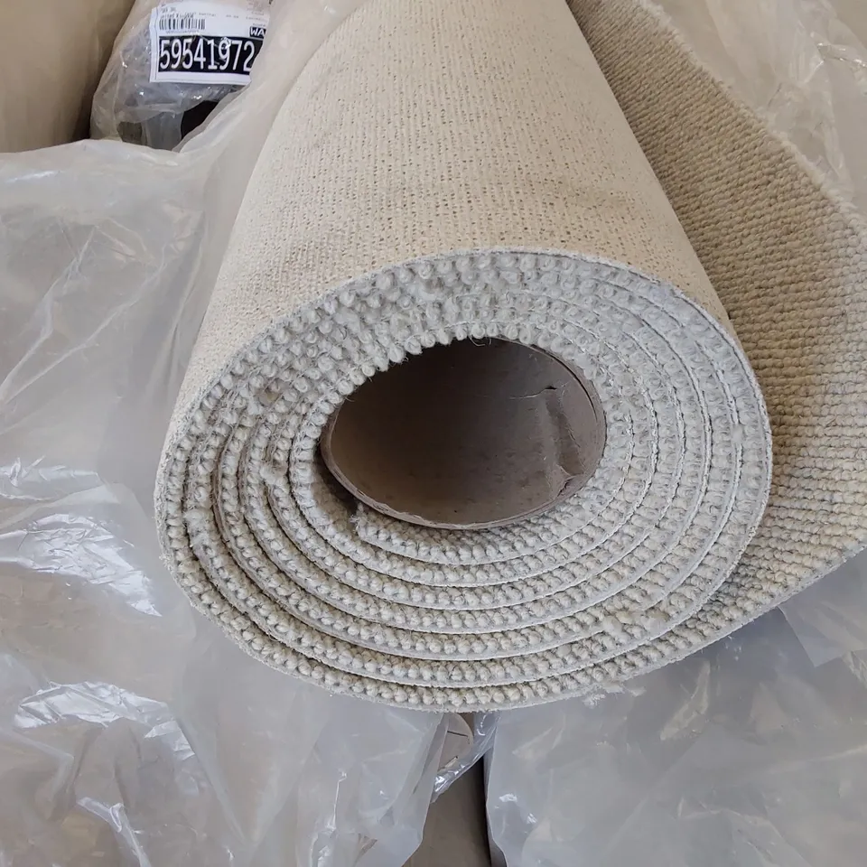 ROLL OF QUALITY SISAL WEAVE STYLE BARLEY CARPET - APPROXIMATELY 3.6 x 4M