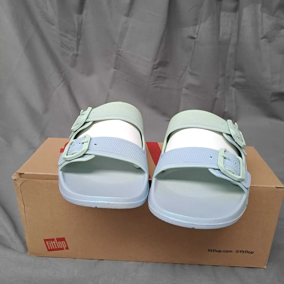 BOXED PAIR OF FIFLOP BUCKLE SLIDES SIZE UK 5 