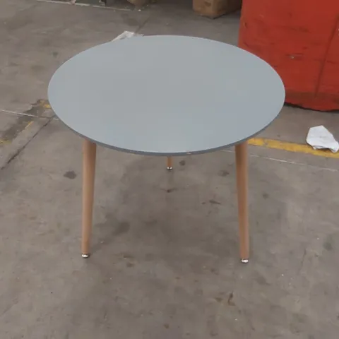 ROUND WOODEN TABLE