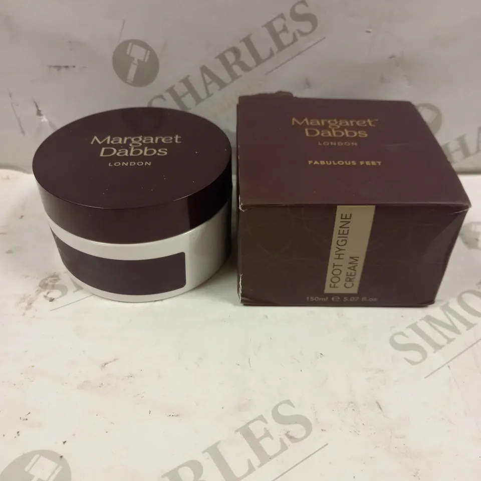MARGARET DABS FABULOUS FEEL CREAM - 150ML