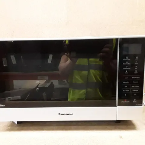 PANASONIC NN-SF464M MICROWAVE OVEN