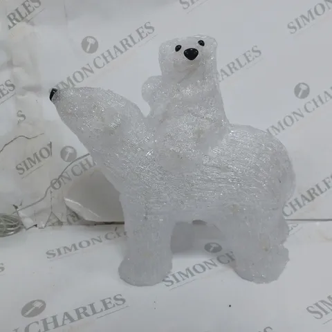 ACRYLIC MUMMY AND BABY POLAR BEAR OUTDOOR