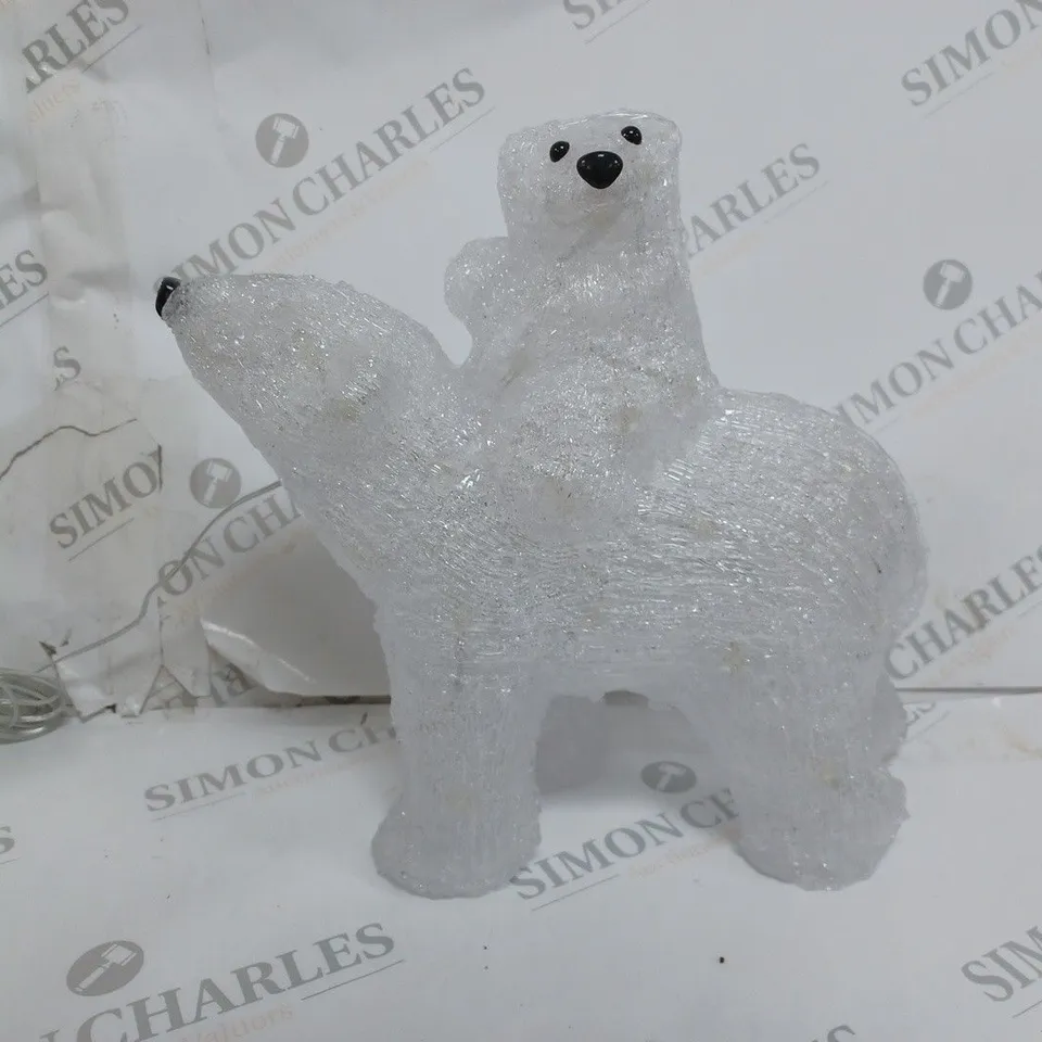 ACRYLIC MUMMY AND BABY POLAR BEAR OUTDOOR RRP £35.99