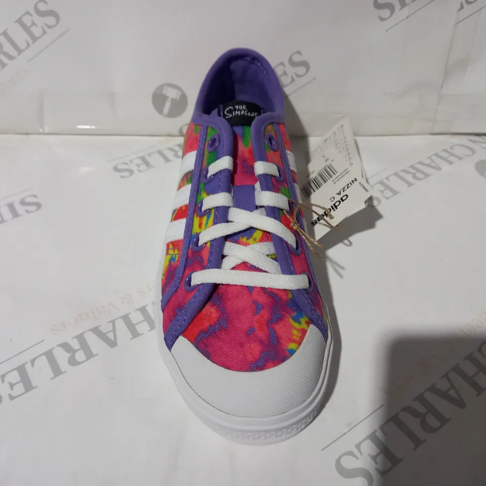 PAIR OF ADIDAS NIZZA C KIDS SHOES IN TIE DYE COLOUR UK SIZE 13.5