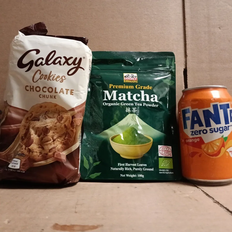APPROXIMATELY 10 ASSORTED FOOD AND DRINK ITEMS TO INCLUDE FANTA, GALAXY COOKIES, MATCHA, ETC