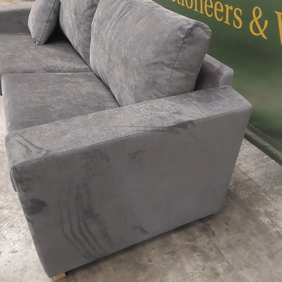 DESIGNER 4 SEATER FABRIC UPHOLSTERED SOFA 