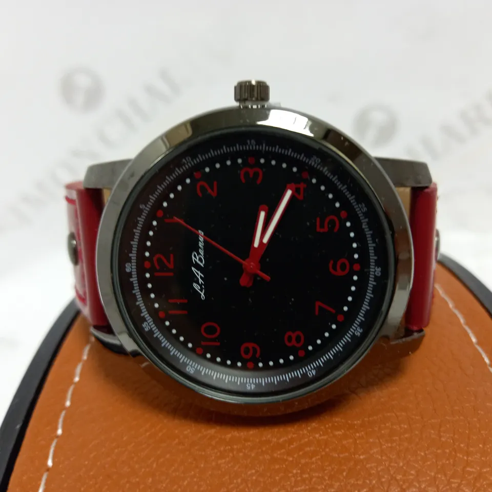 LA BANUS BLACK & RED DIAL LEATHER STRAP WRISTWATCH 