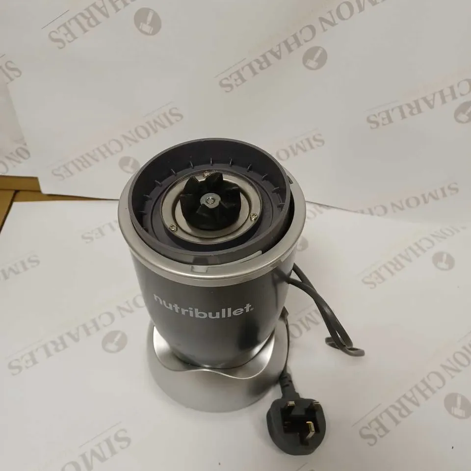 NUTRIBULLET 600 SERIES 600W NUTRITION EXTRACTOR 