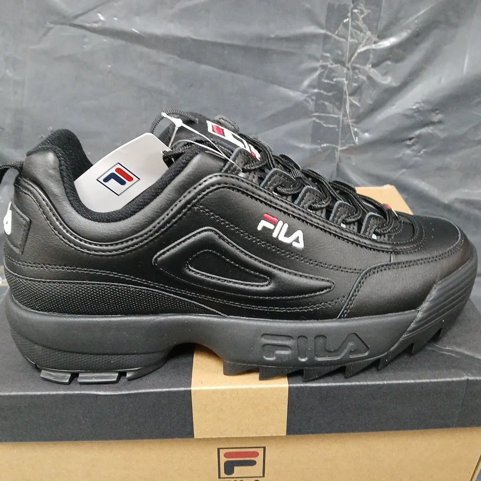 BOXED PAIR OF FILA DISRUPTOR PREMIUM TRAINERS IN BLACK - UK SIZE 9