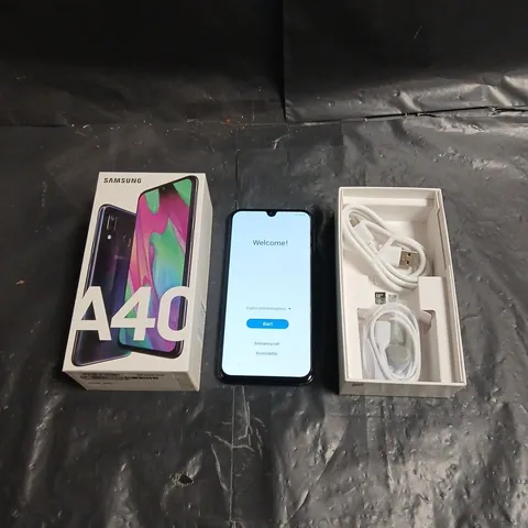 BOXED SAMSUNG GALAXY A40 SMARTPHONE SM-A405FN IN BLACK 64GB