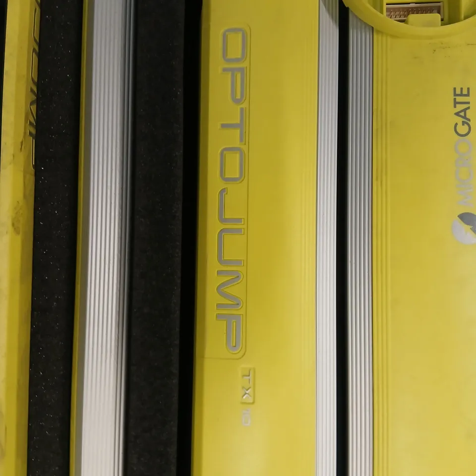 OPTOJUMP TX BY MICROGATE – PORTABLE JUMP TESTING SYSTEM WITH YELLOW RAILS