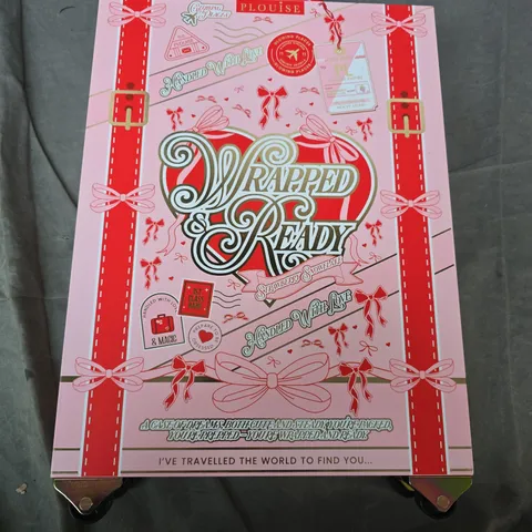 P.LOUISE WRAPPED & READY SUITCASE SET - STRAWBERRY SNOWFLAKE