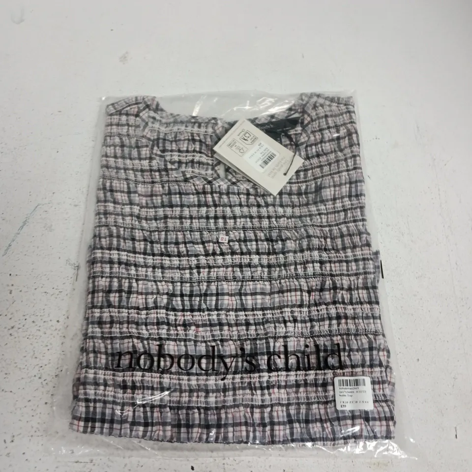 NOBODY'S CHILD SALLIE TOP – WHITE CHECKERED PATTERN, UK 10 (EU 38, USA 6)