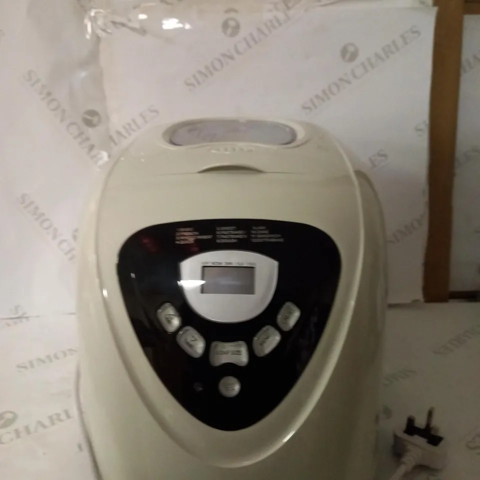 MORPHY RICHARDS FASTBAKE BREADMAKER