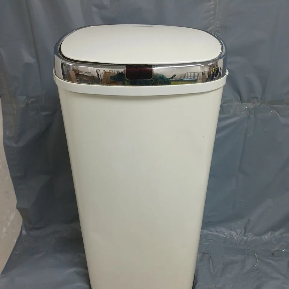 MORPHY RICHARDS ELECTRIC LID BIN WHITE