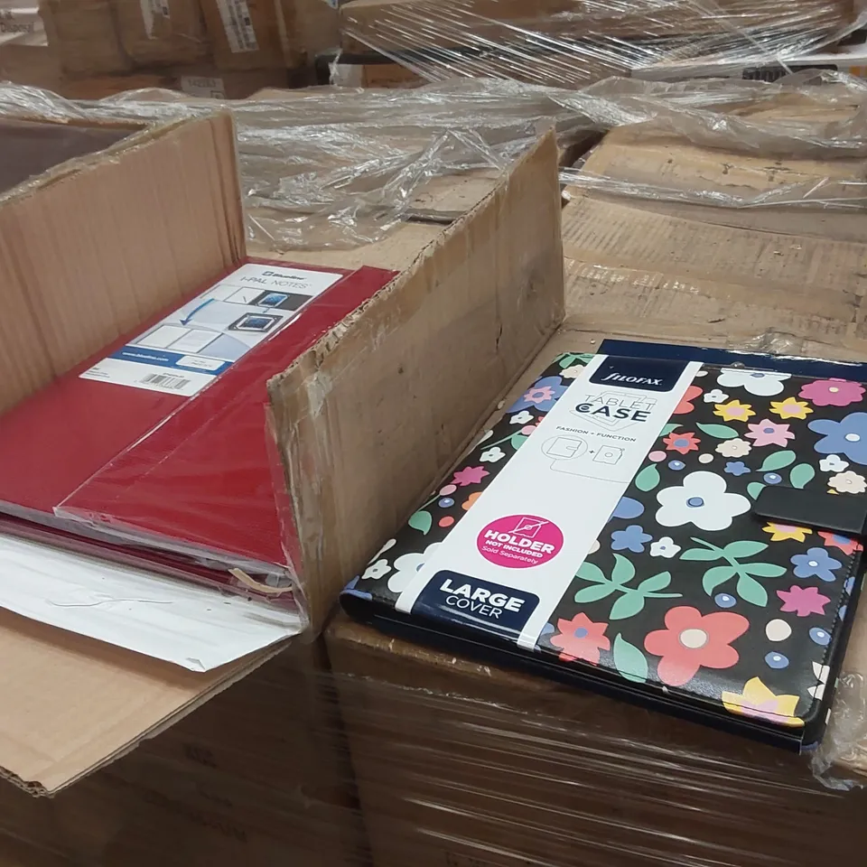 PALLET CONTAINING A VERY LARGE QUANTITY OF TABLET CASES ECT