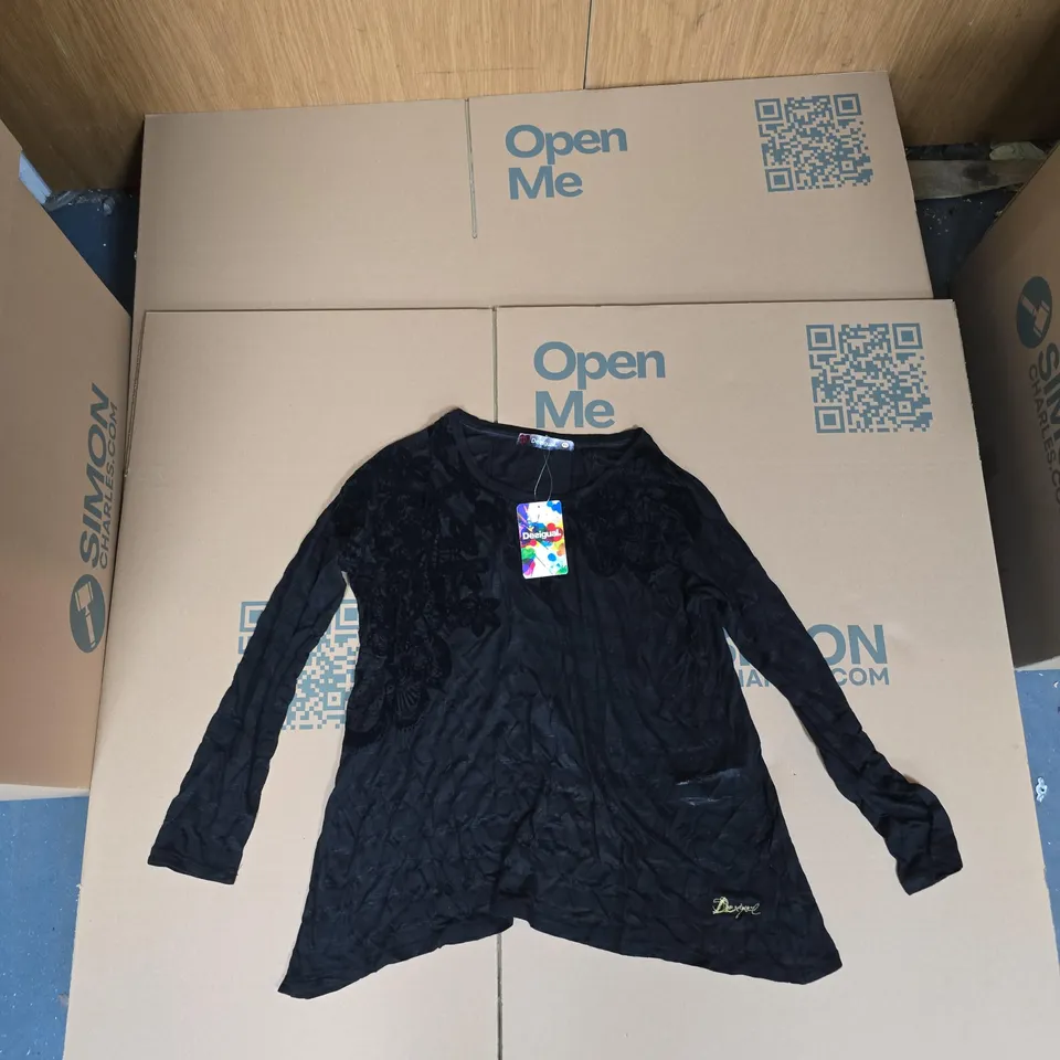 DESIGUAL WOMEN'S BLACK VELVET FLORAL PRINT LONG-SLEEVE TOP – XL