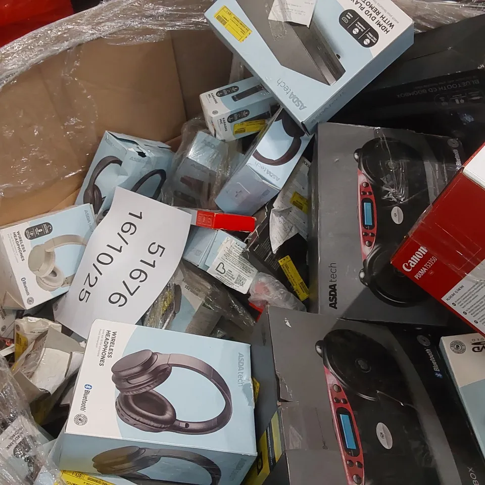 PALLET CONTAINING A VERY LARGE QUANTITY OF ASSORTED UNTESTED ELECTRICAL PRODUCTS INCLUDING: WIRELESS HEADPHONES, CANON PRINTERS, BLUETOOTH BOOMBOX, INTELLIGENT VACUUM CLEANER ECT