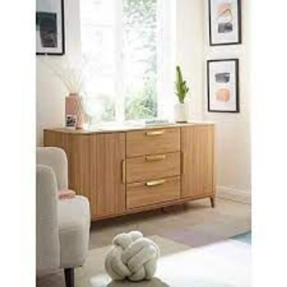 BOXED CARINA LARGE SIDEBOARD, OAK (2 BOXES)