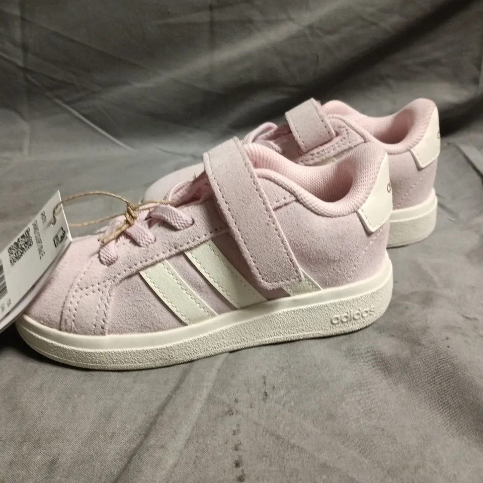 ADIDAS GRAND COURT KIDS' SNEAKERS – PINK, UK 7 (EU 24 / US 7.5)