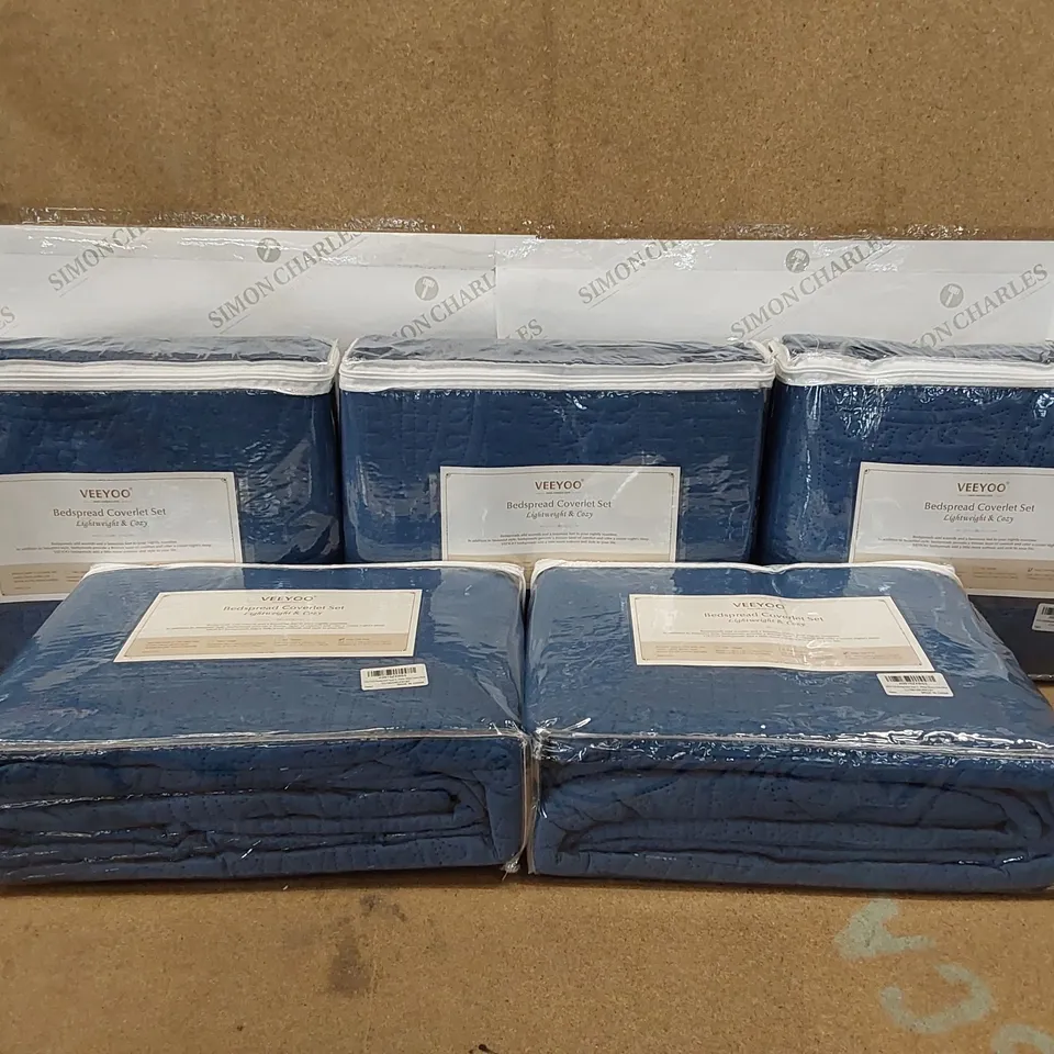 BOX OF 5X VEEYOO BEDSPREAD COVERLET SETS - NAVY BLUE, KING SIZED (1 BOX)