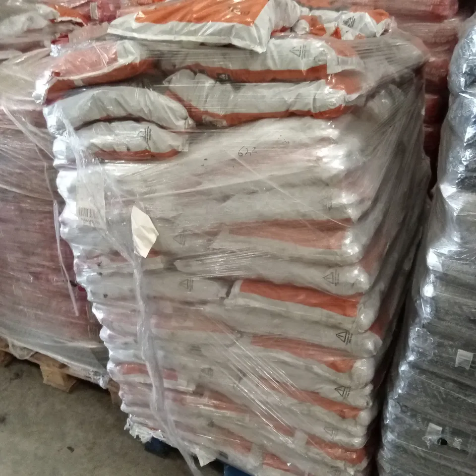 PALLET TO CONTAIN A LARGE QUANTITY OF TRUE FLAME SMOKELESS SOLID FUEL - FOR OPEN FIRES AND FUEL STOVES