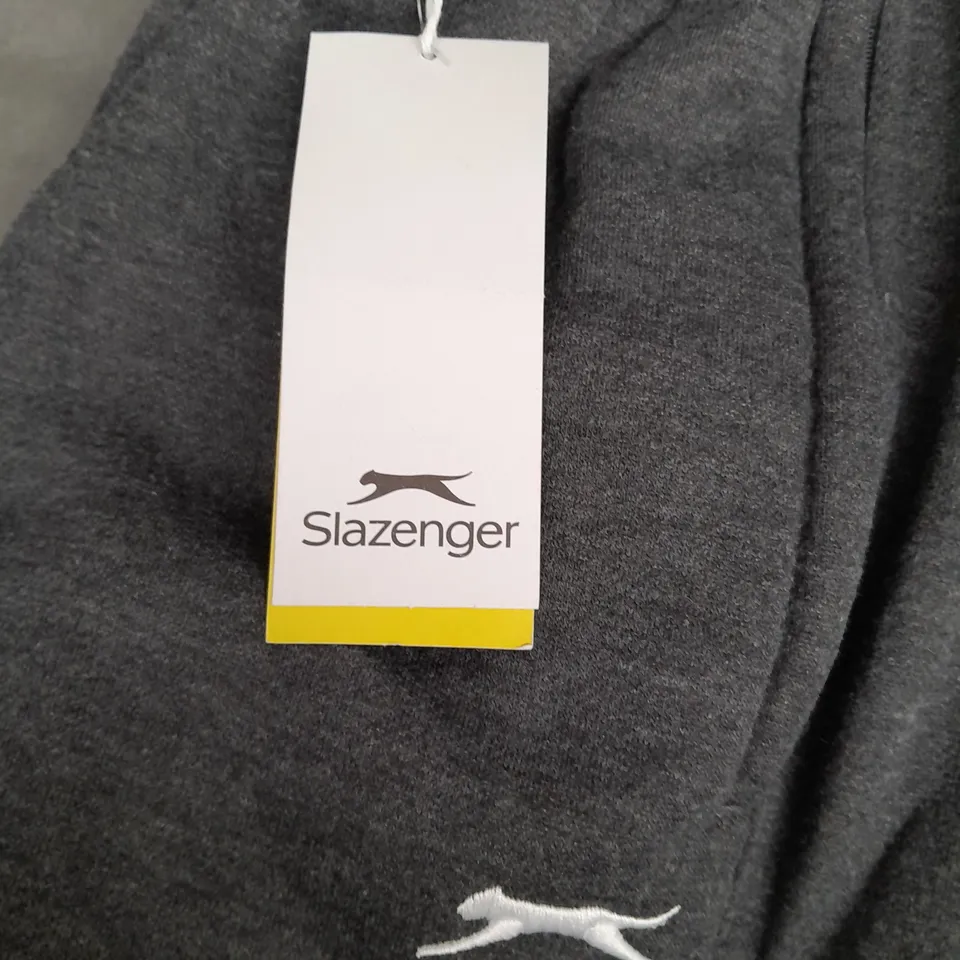 SLAZENGER SIAZ FLEECE PANTS IN CHARCOAL MARL - MEDIUM