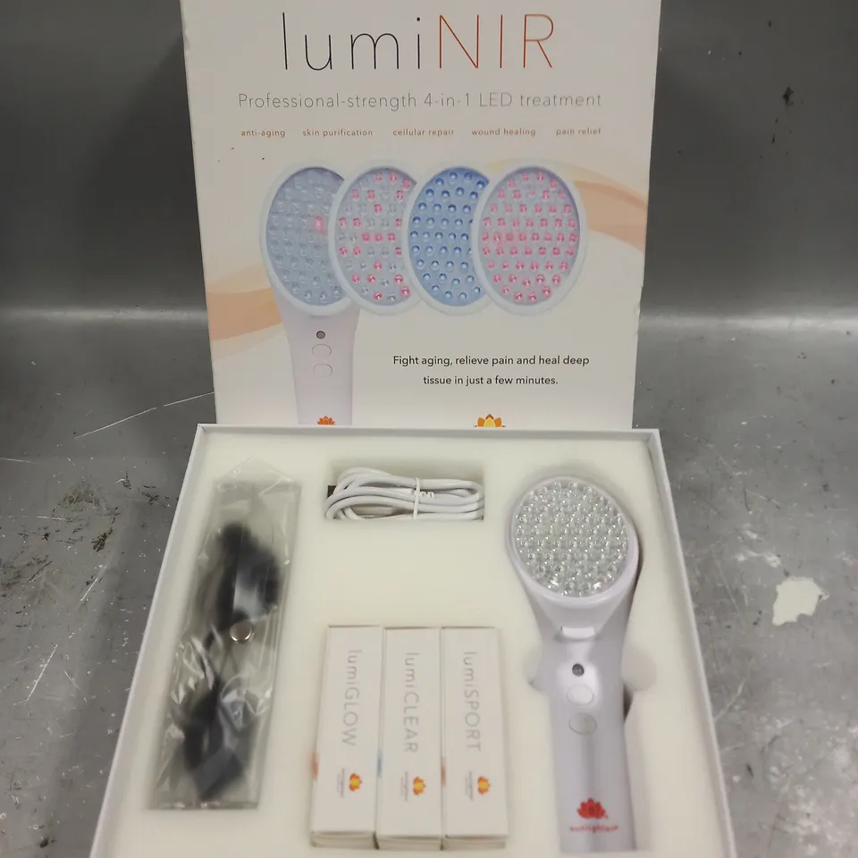 BOXED LUMINIR PROFESSIONAL STRENGTH 4-IN-1 LED TREATMENT 