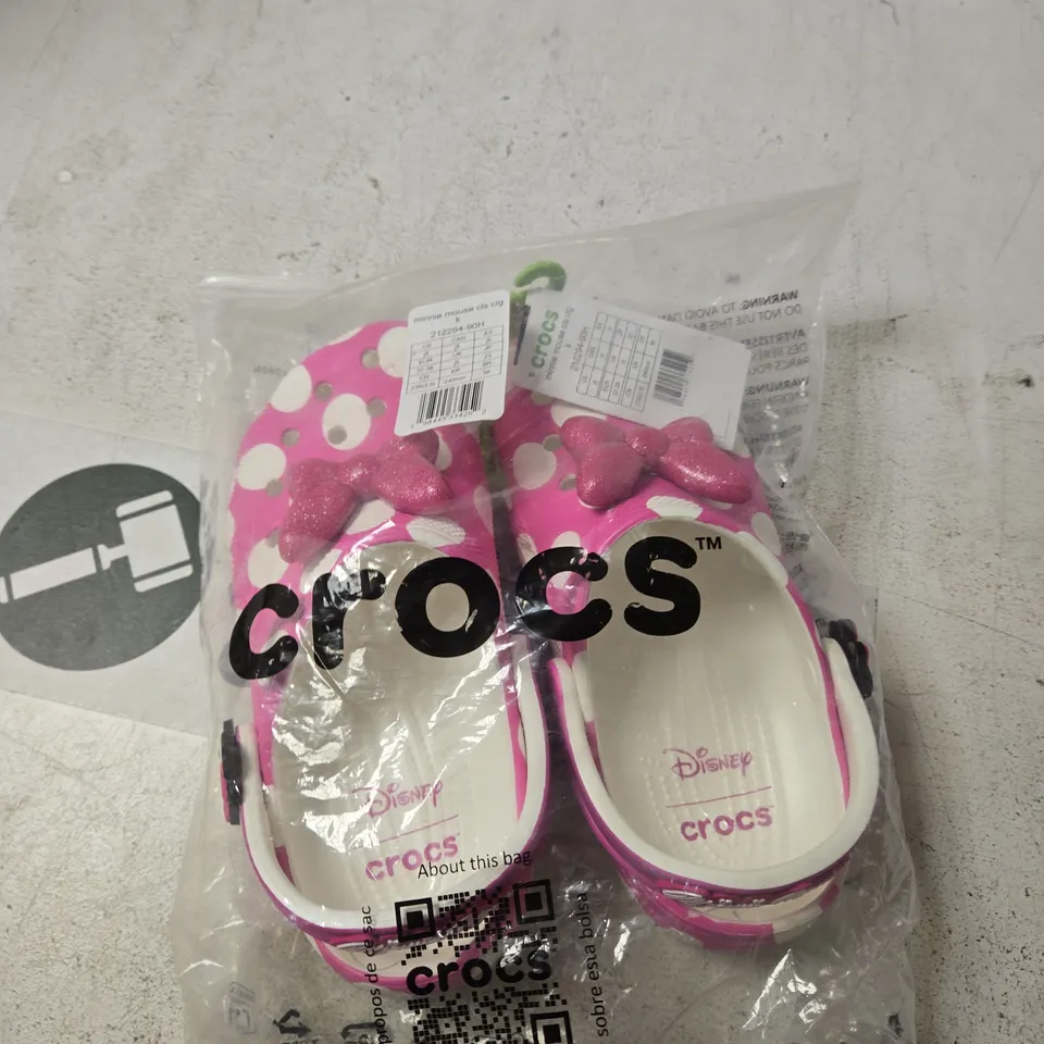 CROCS DISNEY MINNIE MOUSE ' PINK CLOGS WITH BOW UK 5