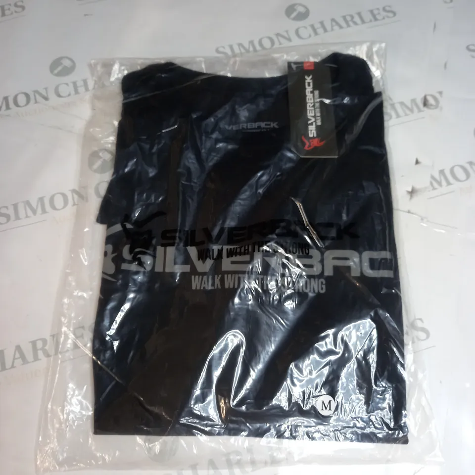 BAGGED SILVERBACK GRAPHIC T-SHIRT SIZE M 