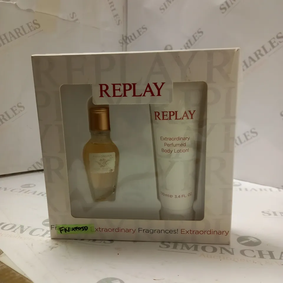 REPLAY EAU DE TOILETTE FOR HER NATURAL SPRAY VAPORISATEUR AND EXTRAORDINARY PERFUMED BODY LOTION