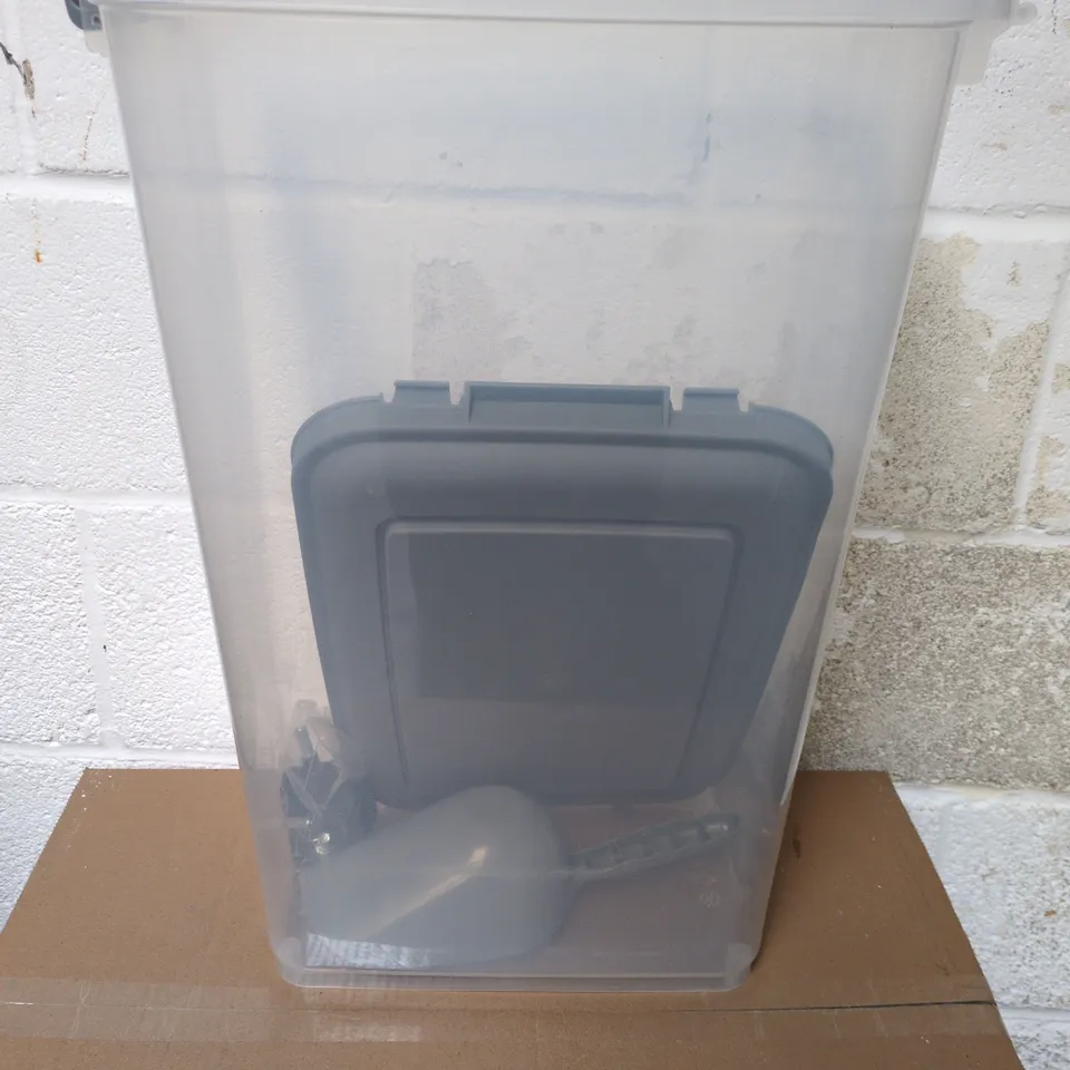 DIVCHI PET FOOD BIN WITH SCOOP AND WHEELS